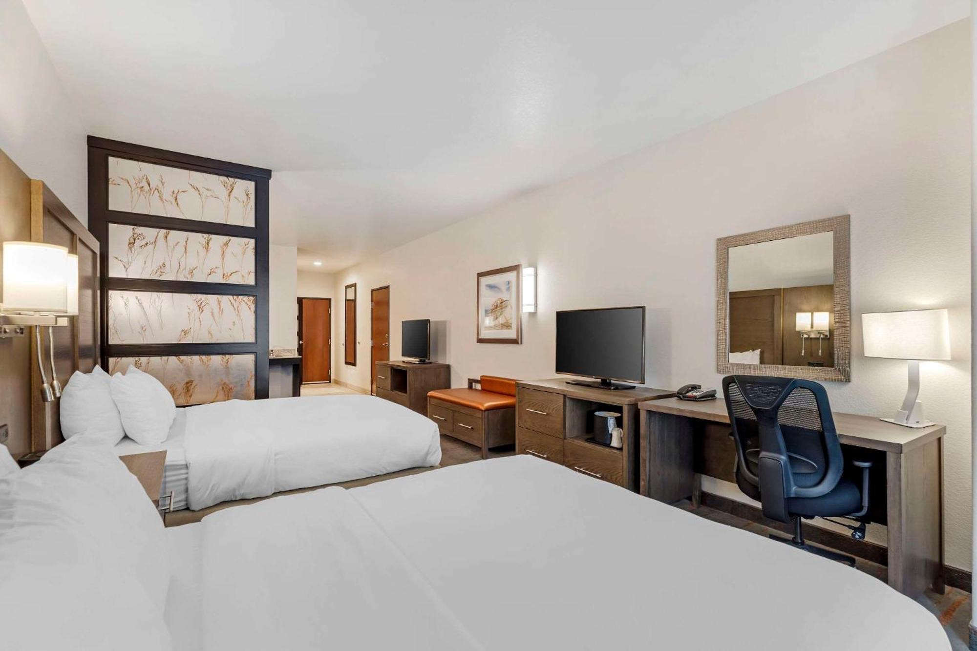 Comfort Inn & Suites Brighton Denver Ne Medical Center Экстерьер фото